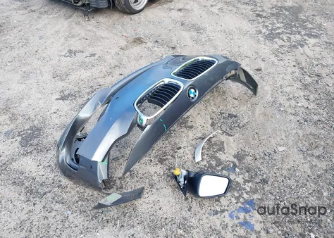 2015 BMW 320I z USA, uszkodzony, nr VIN WBA3B1C55FK137532